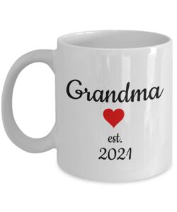 Grandma est. 2021 gift mug